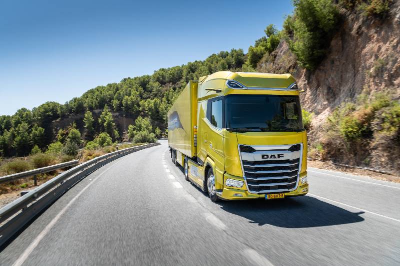 DAF New Generation XG⁺ awarded ‘Best UK Diesel Tractor’